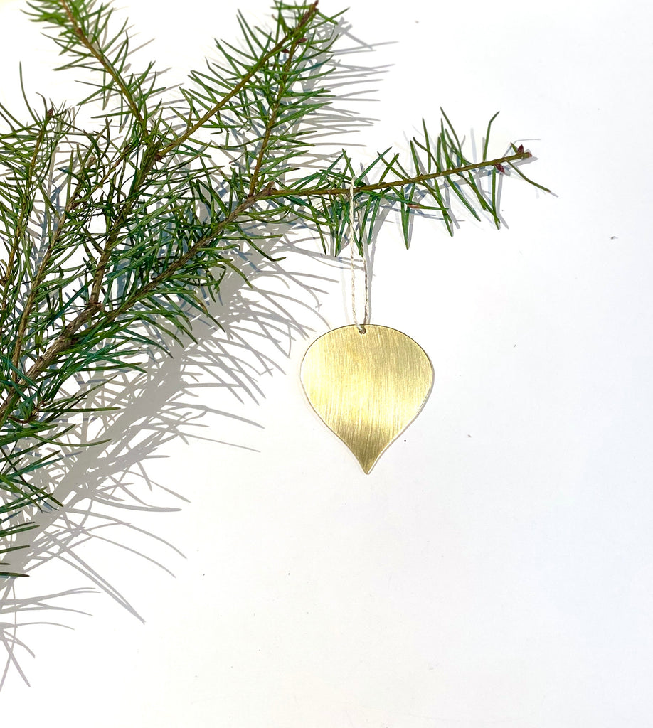 Big Leaf Ornament